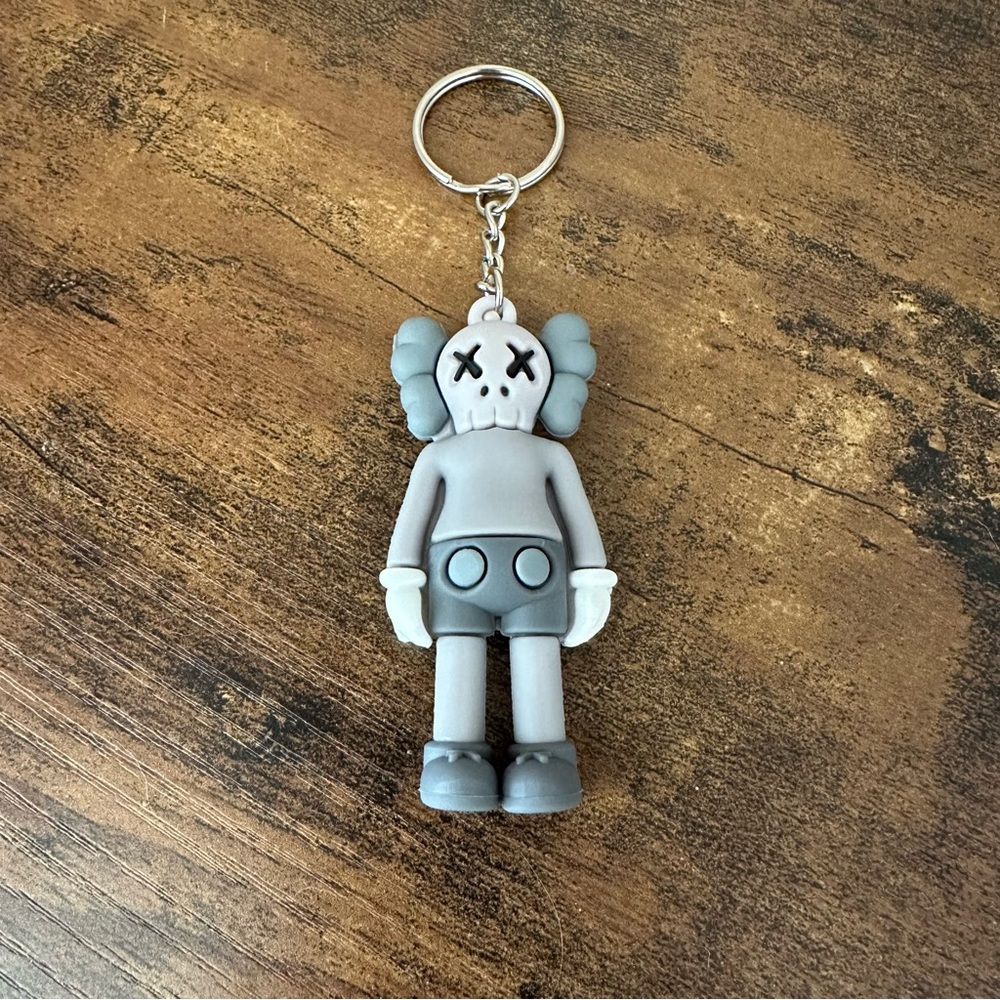KAWS KEYCHAIN 2.5 INCH GREY